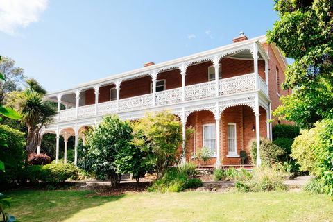 The Dragonfly North West - Kalgoorlie Accommodation 1