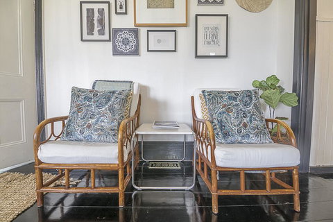 The Gardener's Cottage - Kalgoorlie Accommodation 3