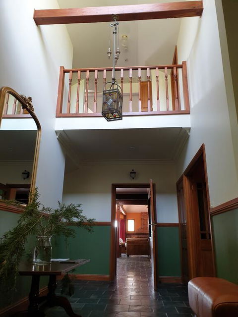 The George Yering - Kalgoorlie Accommodation 3