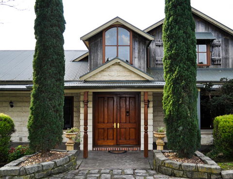 The George Yering - Kalgoorlie Accommodation 0