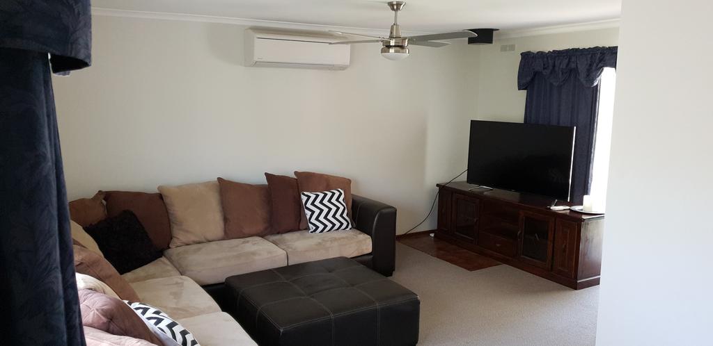 Myrtleford VIC Kalgoorlie Accommodation