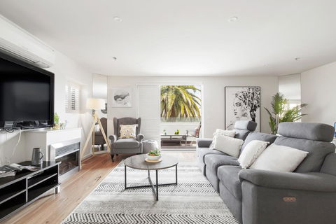 The Jetty Apartment By Ready Set Host - Kalgoorlie Accommodation 0