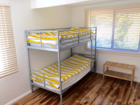The Kite Beach House - Kalgoorlie Accommodation 3