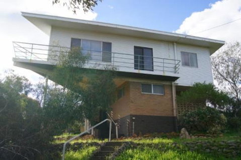 The Kite Beach House - Kalgoorlie Accommodation 0