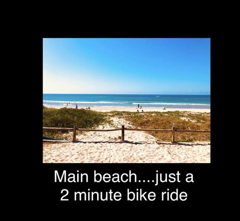 The Lazy Llama - Kalgoorlie Accommodation 1