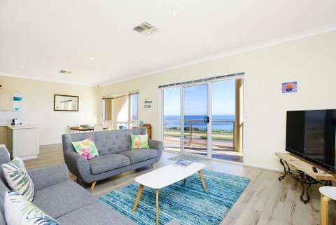 The Leafy Dragon - Kalgoorlie Accommodation 0