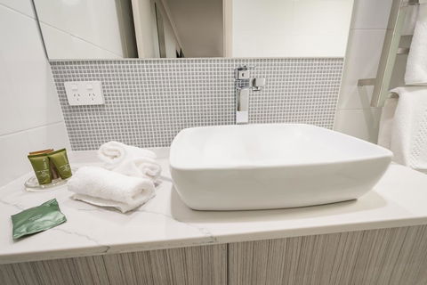 The Lighthouse Hotel - Kalgoorlie Accommodation 1