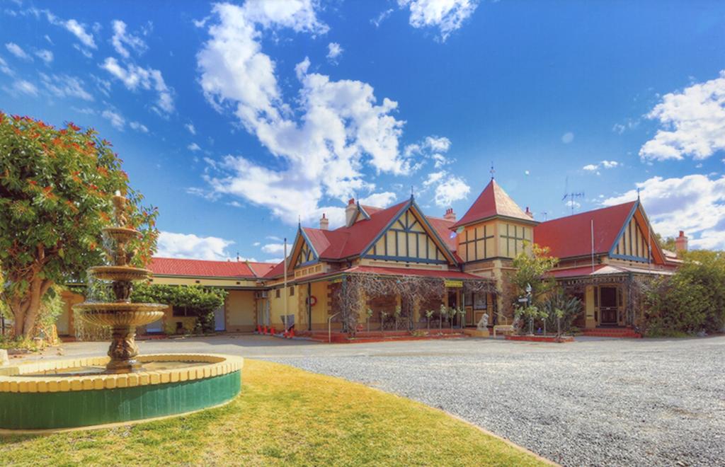 Fowlers Gap NSW Kalgoorlie Accommodation