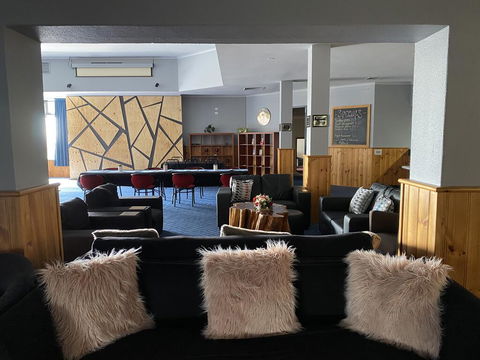 The Menai Hotel - Kalgoorlie Accommodation 1