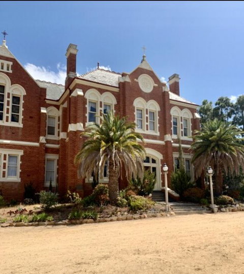 The Old Convent St Arnaud - Kalgoorlie Accommodation 3