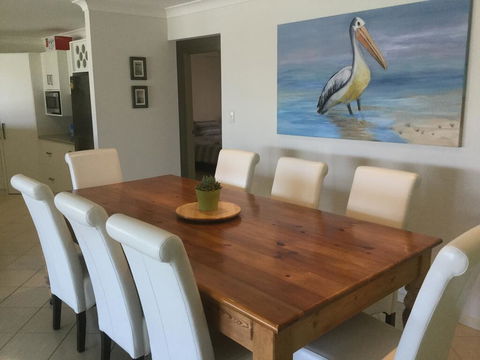 The Red Door - Kalgoorlie Accommodation 2