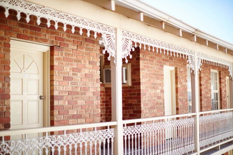 The Rose Hotel & Motel - Kalgoorlie Accommodation 0