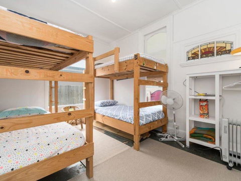 The Rosebud Beach Shack - Kalgoorlie Accommodation 1