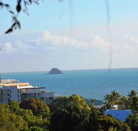 The Sanctuary at Trinity Beach - Kalgoorlie Accommodation
