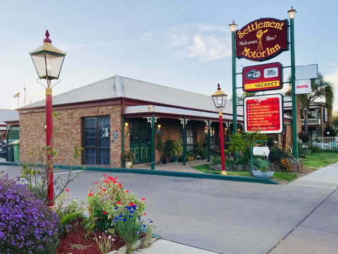 The Settlement Historic Hotel - Kalgoorlie Accommodation 0