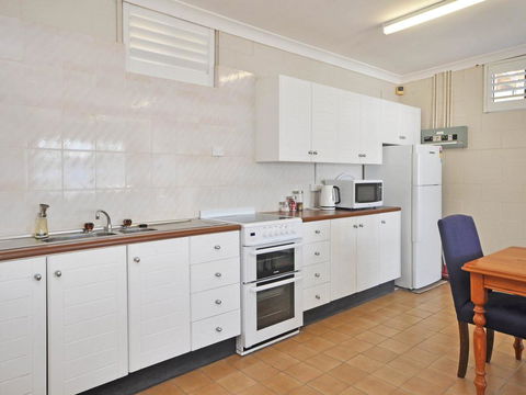 The Studio On The Lake @ Fishing Point, Lake Macquarie - Honestly Put The Line In And Catch Fish - Kalgoorlie Accommodation 3