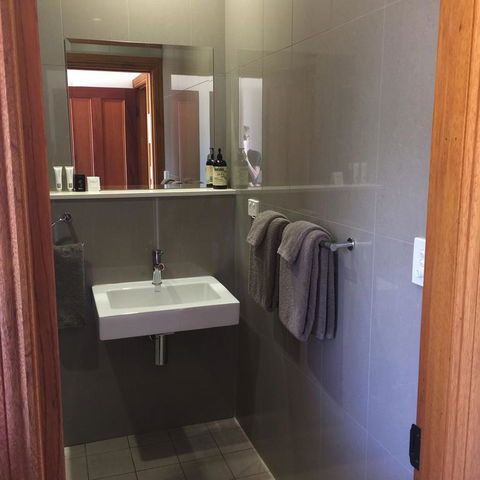 The Telegraph Station - Kalgoorlie Accommodation 3