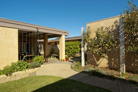 The Terrace Grove - Kalgoorlie Accommodation 0