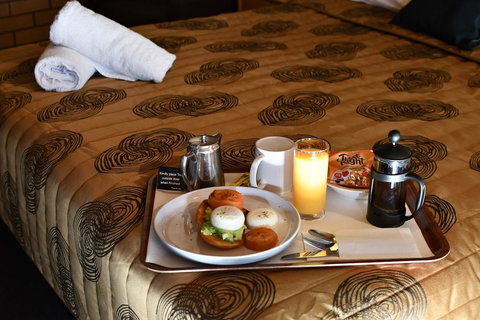 The Town House Motor Inn - Kalgoorlie Accommodation 2