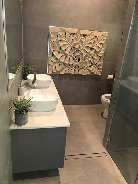 The Tropical Sanctuary - Kalgoorlie Accommodation 3