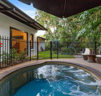 The Tropical Sanctuary - Kalgoorlie Accommodation