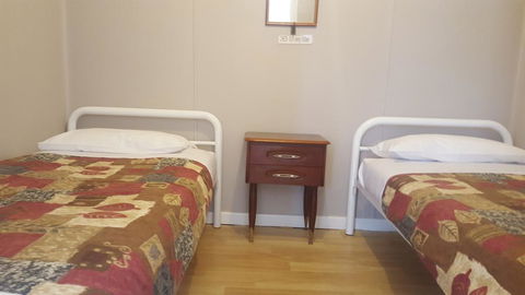 Tingle All Over Budget Accommodation - Kalgoorlie Accommodation 3
