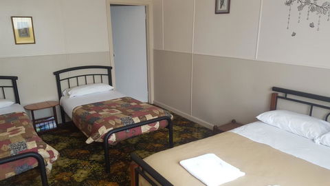 Tingle All Over Budget Accommodation - Kalgoorlie Accommodation 2