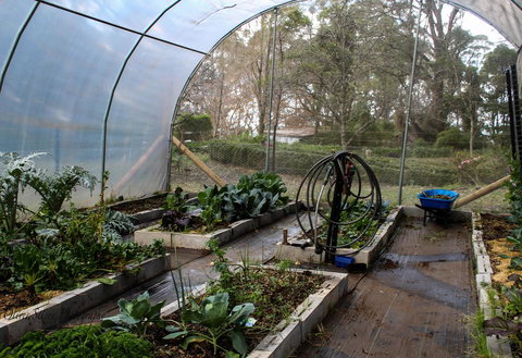 Tomah Retreat - Relax With Studio BREATHE - Kalgoorlie Accommodation 2