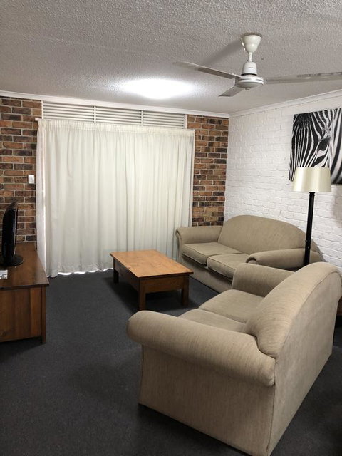 Toowong Villas - Kalgoorlie Accommodation 1