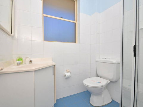 Toowoon Beach View 3br Villa 4 Just Steps To Beach With Views - Kalgoorlie Accommodation 2