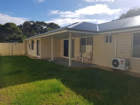 Towncrackers Guest House - Kalgoorlie Accommodation 1