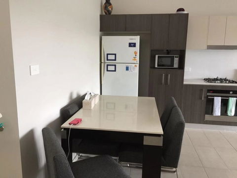 Townhouse - Kalgoorlie Accommodation 0