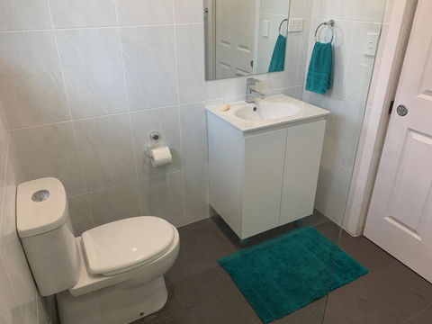 Tranquil Spa Retreat - Kalgoorlie Accommodation 2