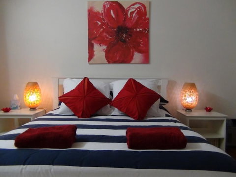 Tranquillity Beach House - Kalgoorlie Accommodation 0