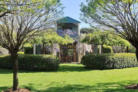 Tree Elle Retreat - Kalgoorlie Accommodation 0