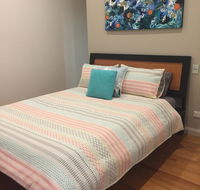 Treehouse Retreat - Kalgoorlie Accommodation
