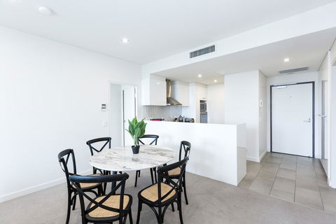 Trendy, Self Contained Inner City Apartment - Kalgoorlie Accommodation 2