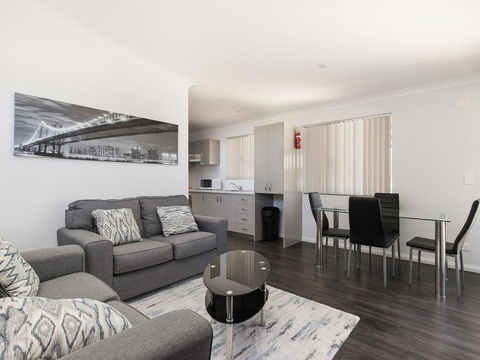 Twin Waters Caravan Park - Kalgoorlie Accommodation 1