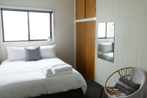 Two Bedroom Gem, Short Drive To MONA - Kalgoorlie Accommodation 3