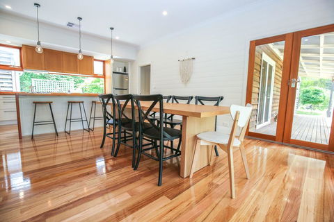Two Oaks - Kalgoorlie Accommodation 2