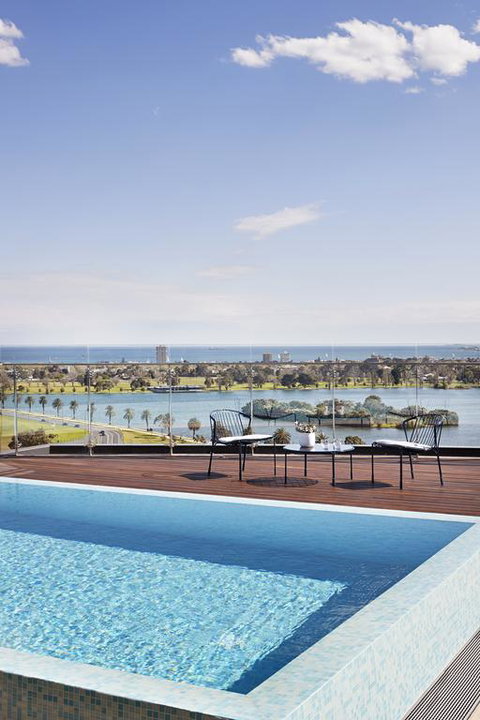 Tyrian Albert Park Lake - Kalgoorlie Accommodation 3