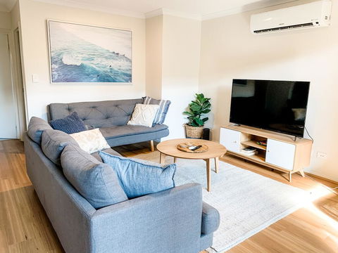 Ultimate Oasis Condo. Wifi + Netflix + Parking - Kalgoorlie Accommodation 0