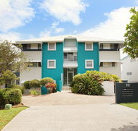 Unit 1 On The Park Frank Street Coolum Beach WIFI 400 Bond LINEN INCLUDED - Kalgoorlie Accommodation