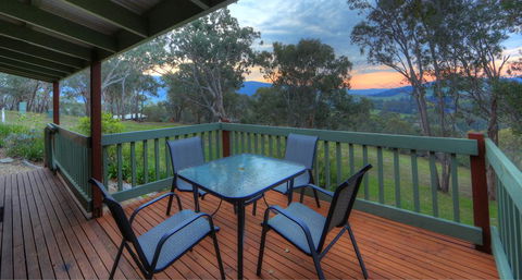 Upper Murray Cottages - Kalgoorlie Accommodation 3