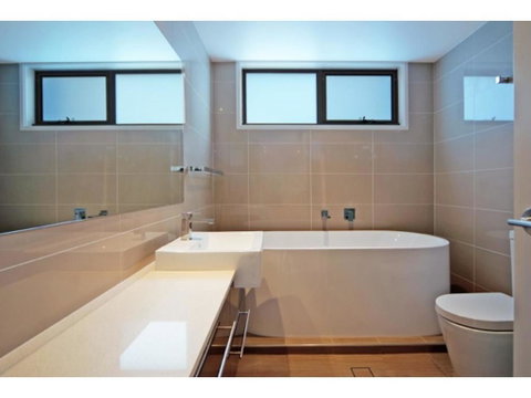 Utopia Apartment - Kalgoorlie Accommodation 2