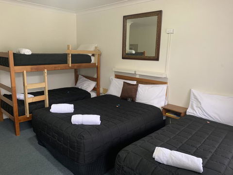 Valley View Motel - Kalgoorlie Accommodation 3