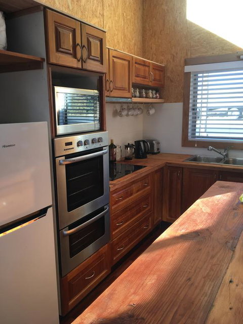 VaderHaus - Kalgoorlie Accommodation 1