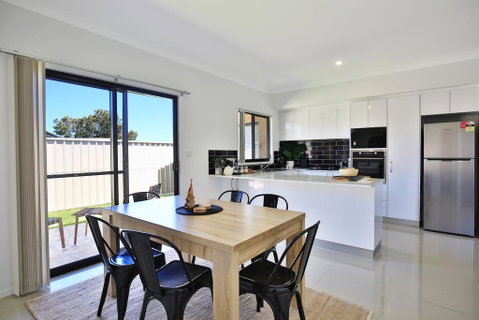 Villa Mare @ Culburra - 4 Mins To Beach - Kalgoorlie Accommodation 2