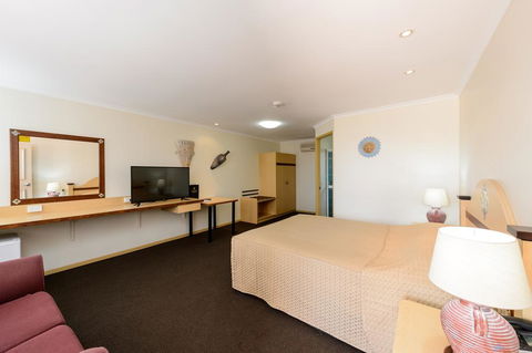 Villa Mirasol Motor Inn - Kalgoorlie Accommodation 3