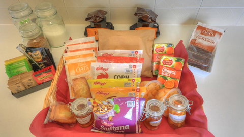 Village Stays Coldstream Gallery Apartment - Kalgoorlie Accommodation 3